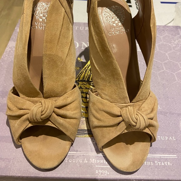Vince Camuto Demi Pink Suede Knot Mule Sandal 9.5 - Picture 2 of 6